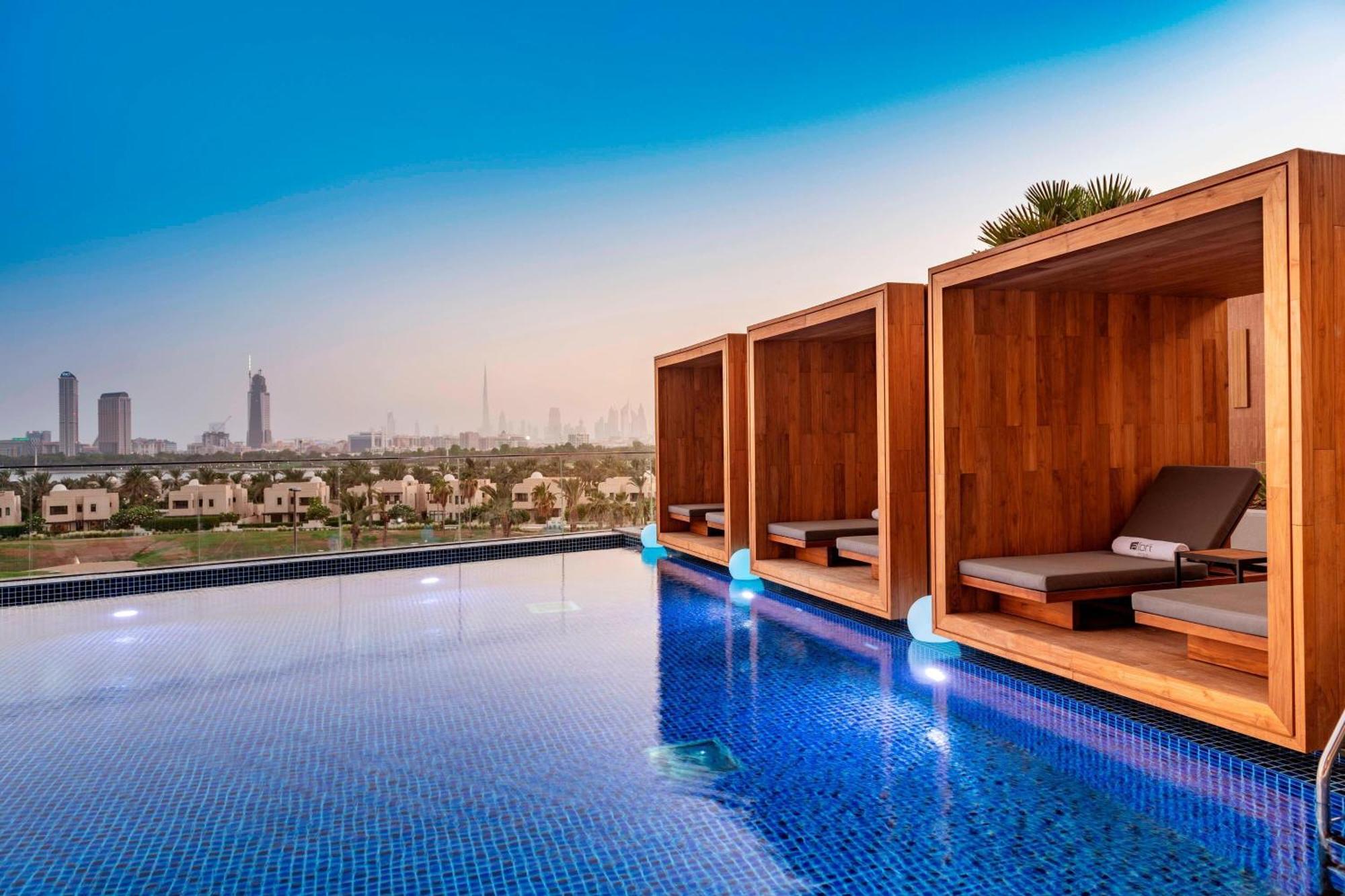 Aloft Dubai Creek Hotel Екстериор снимка