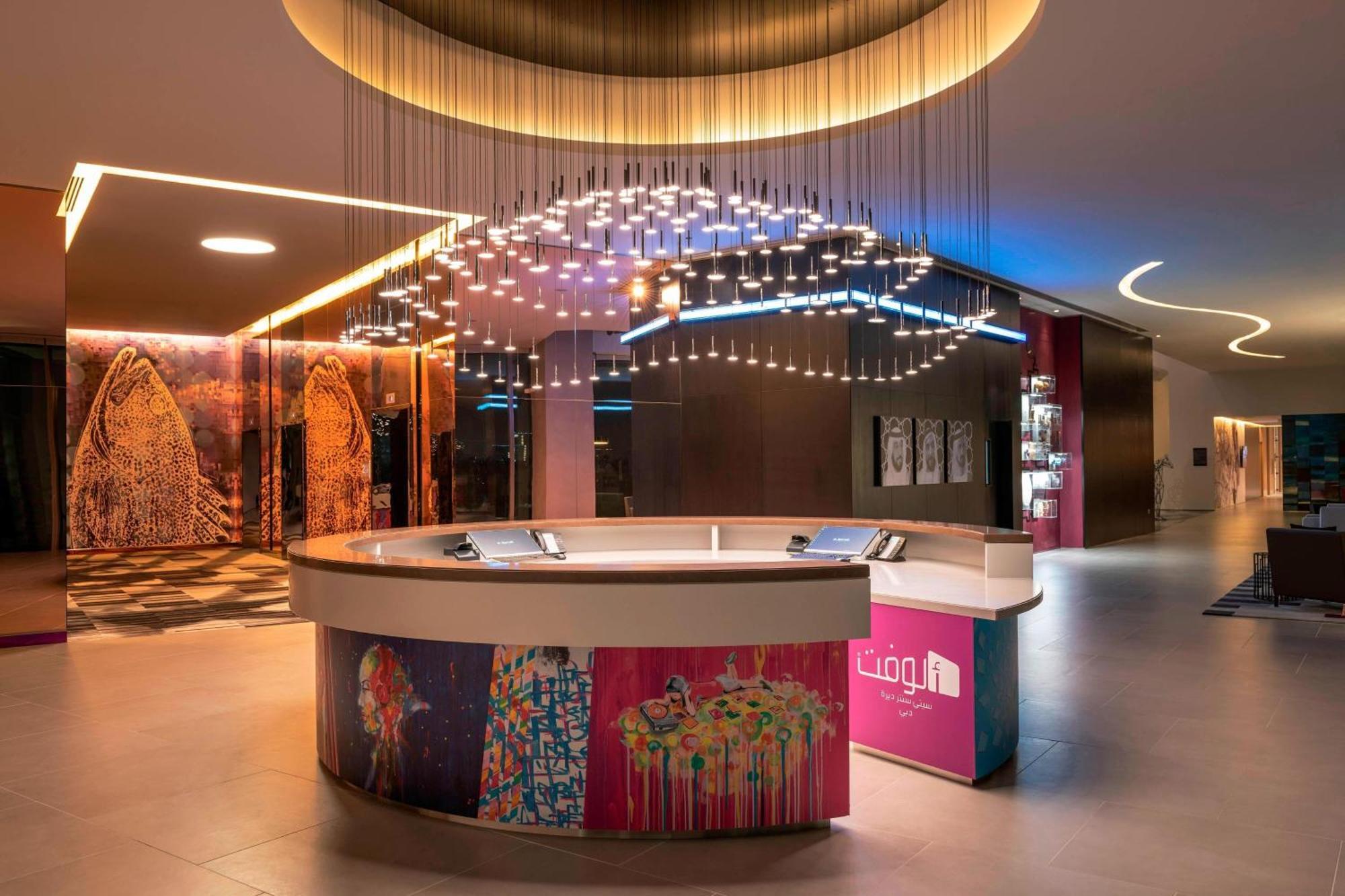 Aloft Dubai Creek Hotel Екстериор снимка