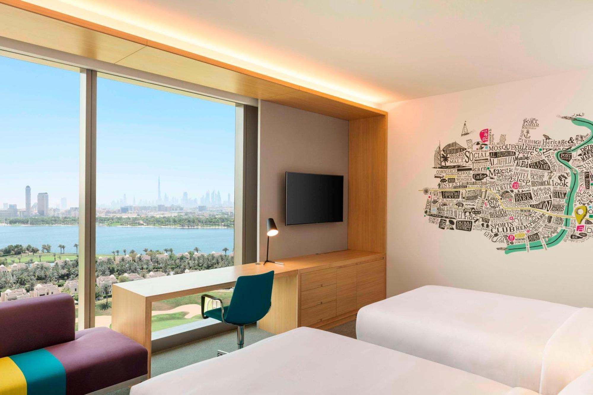 Aloft Dubai Creek Hotel Екстериор снимка