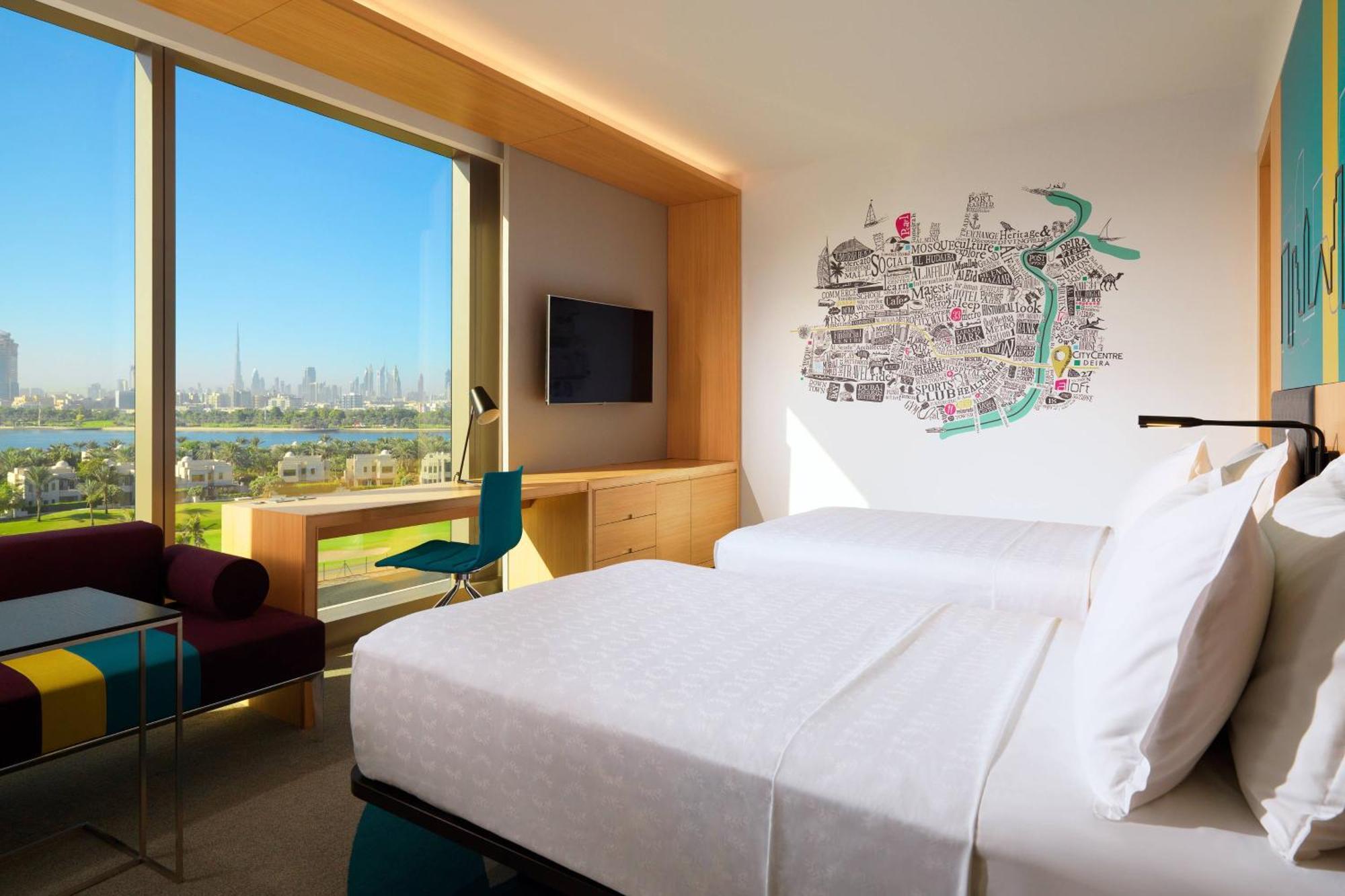 Aloft Dubai Creek Hotel Екстериор снимка
